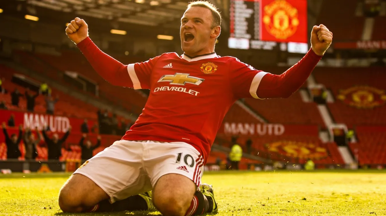 Детальный разбор рекорда Уэйна Руни, его статистики, ролей в команде и значения для истории Манчестер Юнайтед.